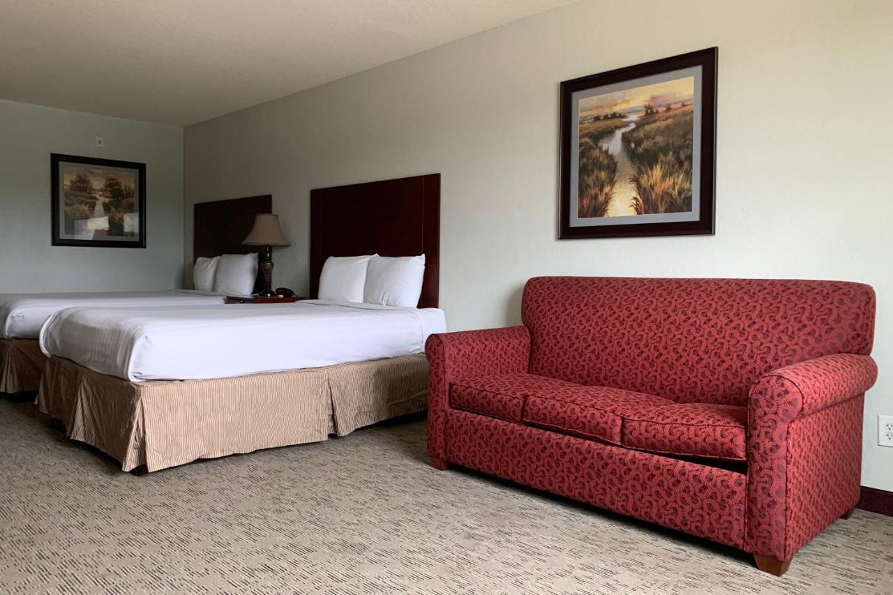 Oyo Hotel Pearsall I-35 West Exterior photo